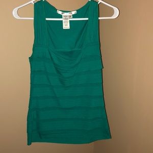 Green ruffle tank